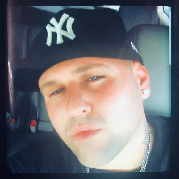 Meet your Posher, Steven - Picture 1 of 1